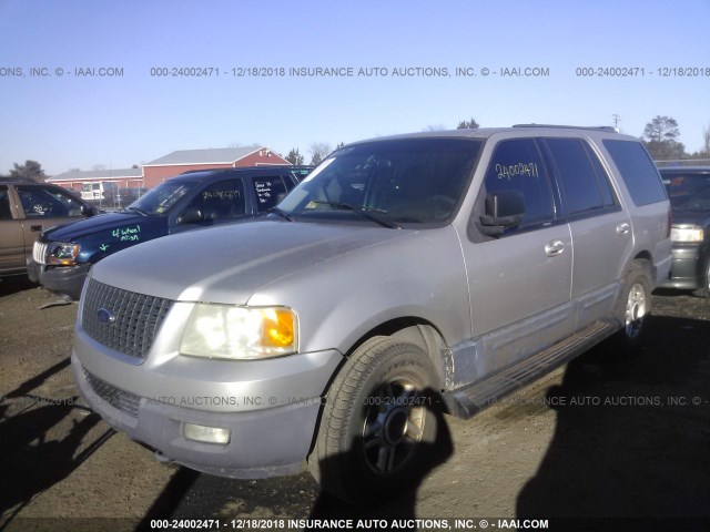 1FMFU16L53LA00662 - 2003 FORD EXPEDITION XLT GRAY photo 2