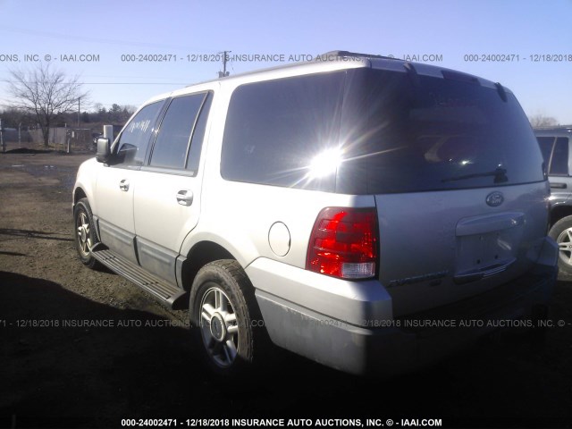 1FMFU16L53LA00662 - 2003 FORD EXPEDITION XLT GRAY photo 3