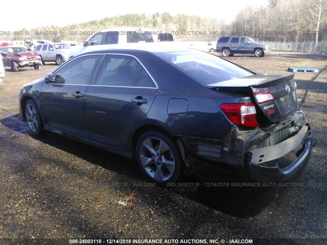 4T1BF1FK1EU447406 - 2014 TOYOTA CAMRY L/SE/LE/XLE 深蓝色 照片 3