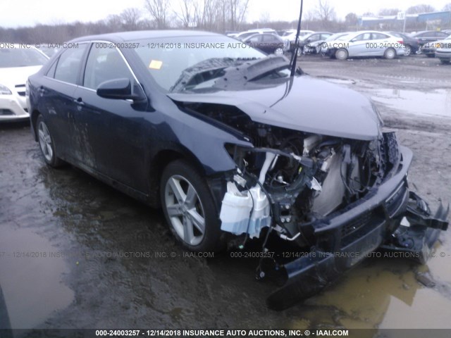 4T1BF1FK2EU338100 - 2014 TOYOTA CAMRY L/SE/LE/XLE 黑色 照片 1