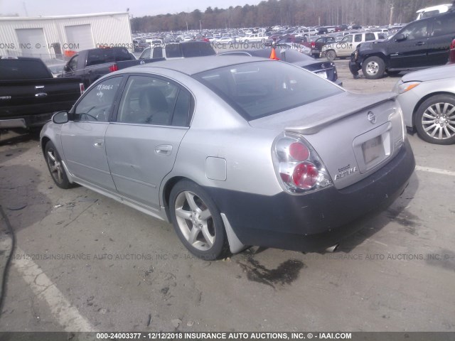 1N4BL11D35C389557 - 2005 NISSAN ALTIMA SE/SL/SE-R SILVER photo 3