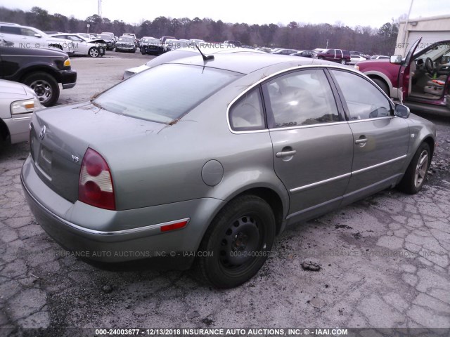 WVWRH63B24P096226 - 2004 VOLKSWAGEN PASSAT GLX 绿色 照片 4