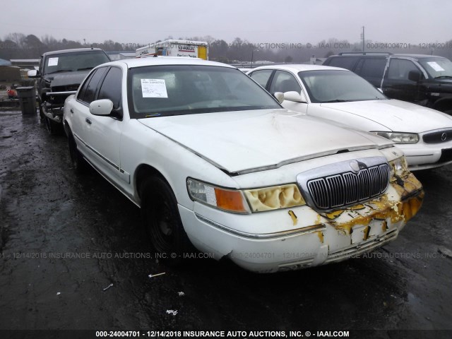 2MEFM74W2YX698497 - 2000 MERCURY GRAND MARQUIS GS WHITE photo 1