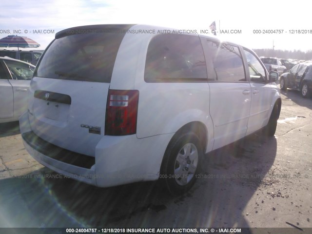 2D8HN44E89R585299 - 2009 DODGE GRAND CARAVAN SE WHITE photo 4