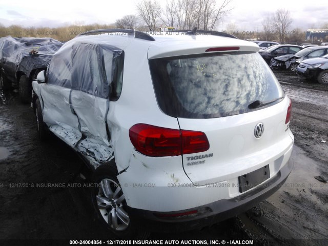 WVGBV7AX5HK038477 - 2017 VOLKSWAGEN TIGUAN S/LIMITED WHITE photo 3