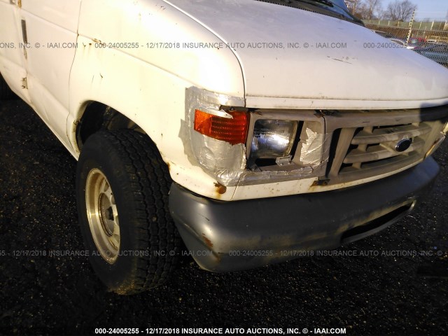 1FTRE14213HB24018 - 2003 FORD ECONOLINE E150 VAN WHITE photo 6