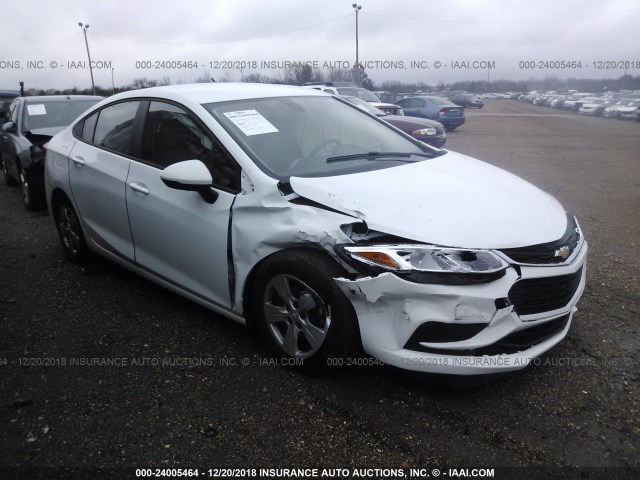 1G1BC5SM6J7188120 - 2018 CHEVROLET CRUZE LS WHITE photo 1