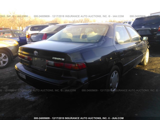 4T1BG22KXXU522289 - 1999 TOYOTA CAMRY CE/LE/XLE BLACK photo 4