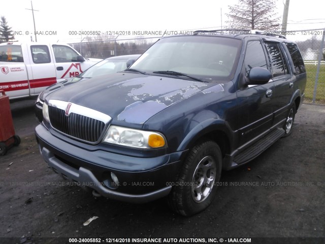 5LMFU28A6YLJ29743 - 2000 LINCOLN NAVIGATOR Көк фото 2