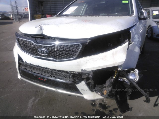 5XYKWDA24CG219072 - 2012 KIA SORENTO SX WHITE photo 6