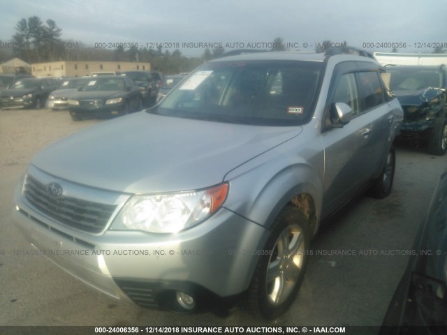 JF2SH64629H753080 - 2009 SUBARU FORESTER 2.5X LIMITED SILVER photo 2