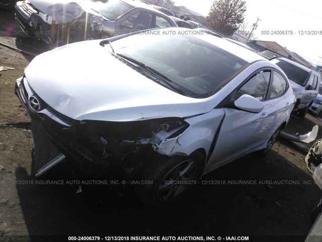 5NPDH4AEXDH411300 - 2013 HYUNDAI ELANTRA GLS/LIMITED WHITE photo 2