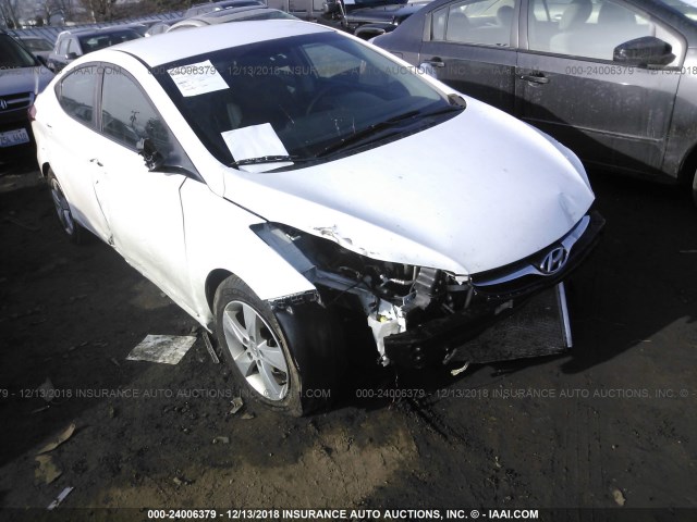 5NPDH4AEXDH411300 - 2013 HYUNDAI ELANTRA GLS/LIMITED WHITE photo 6