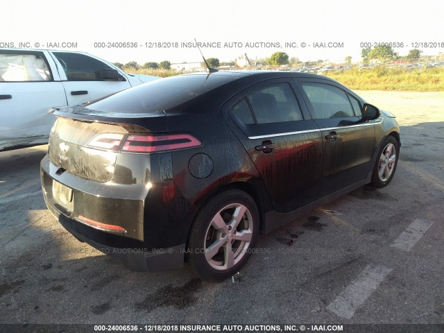 1G1RD6E47EU142929 - 2014 CHEVROLET VOLT BLACK photo 4