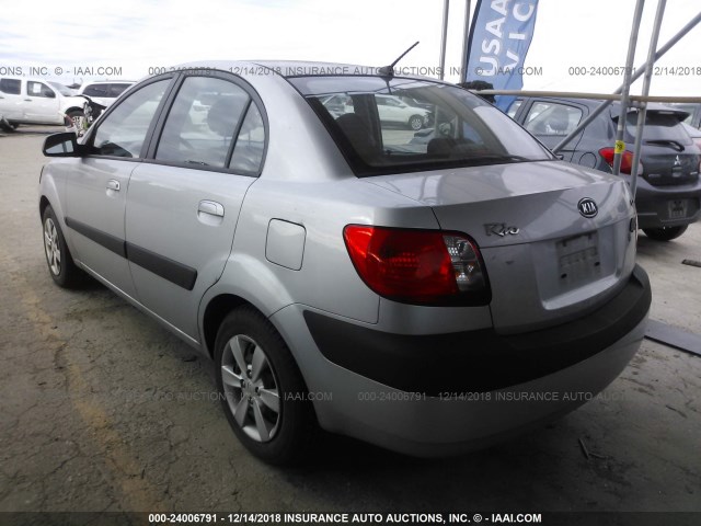 KNADE123X86394337 - 2008 KIA RIO LX/SX SILVER photo 3