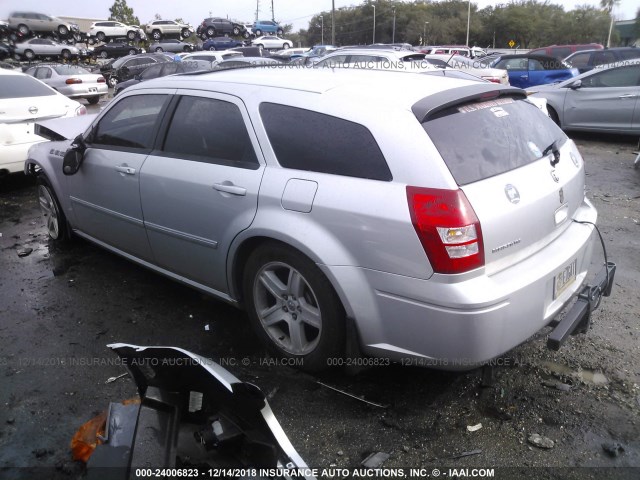 2D4FV47V17H900113 - 2007 DODGE MAGNUM SXT SILVER photo 3