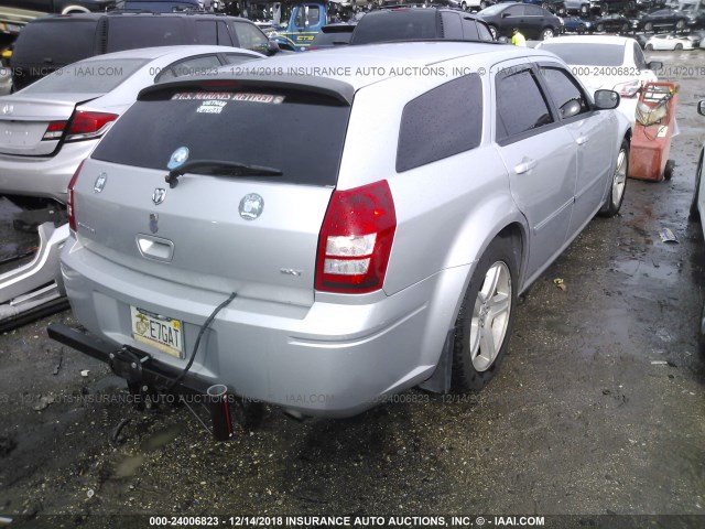 2D4FV47V17H900113 - 2007 DODGE MAGNUM SXT SILVER photo 4