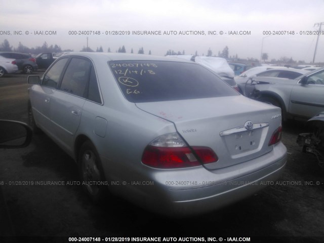 4T1BF28B73U301334 - 2003 TOYOTA AVALON XL/XLS SILVER photo 3