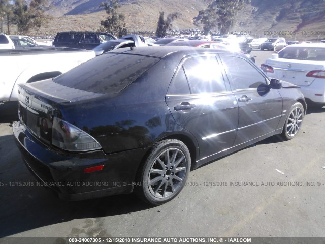 JTHBD192540090113 - 2004 LEXUS IS 300 BLACK photo 4