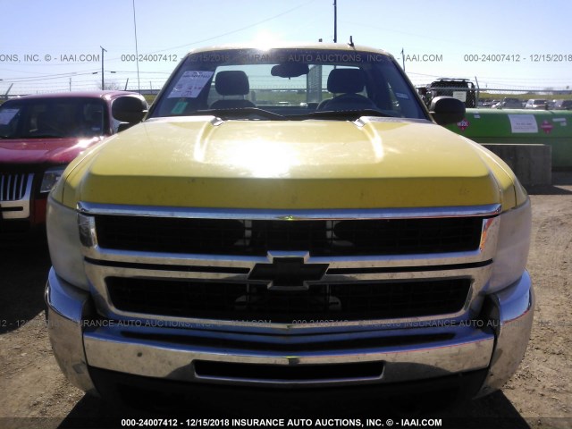 1GC3CVBG7AF138290 - 2010 CHEVROLET SILVERADO C2500 HEAVY DUTY YELLOW photo 6