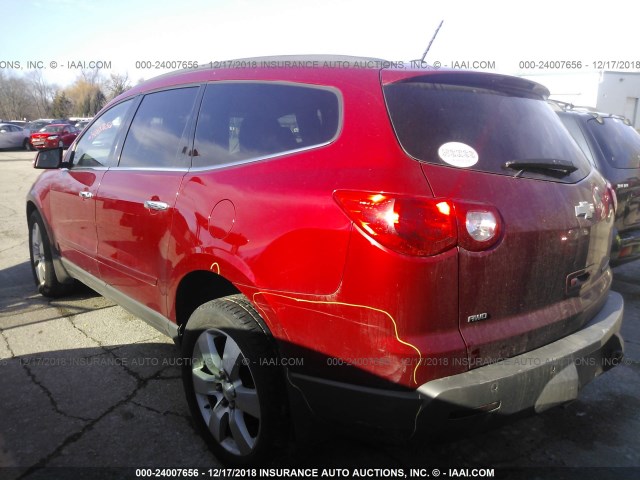 1GNKVGED3CJ200018 - 2012 CHEVROLET TRAVERSE LT RED photo 3