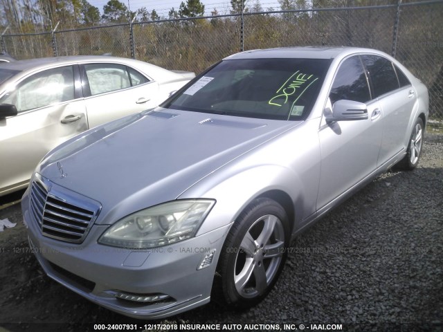 WDDNG7BB6AA287838 - 2010 MERCEDES-BENZ S 550 SILVER photo 2