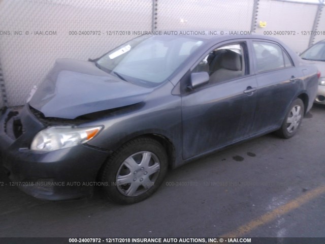 2T1BU40E09C161354 - 2009 TOYOTA COROLLA S/LE/XLE GRAY photo 2