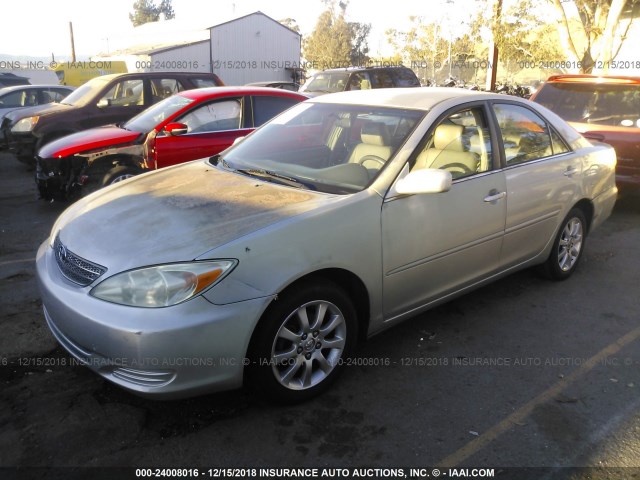 4T1BE32K14U937766 - 2004 TOYOTA CAMRY LE/XLE/SE SILVER photo 2