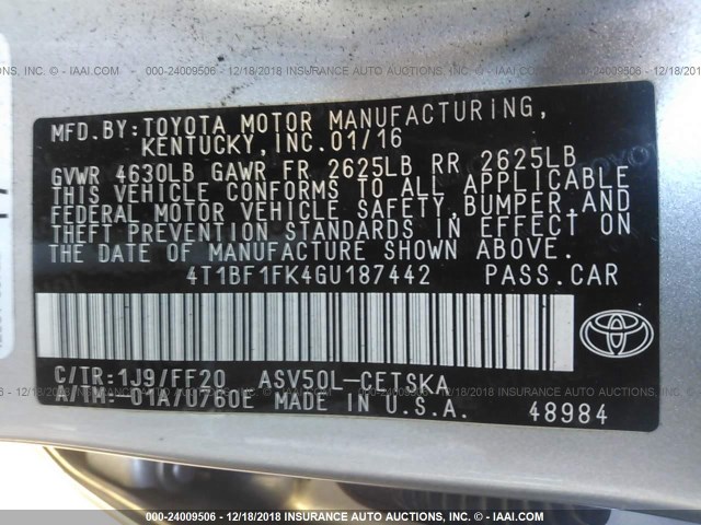 4T1BF1FK4GU187442 - 2016 TOYOTA CAMRY LE/XLE/SE/XSE SILVER photo 9