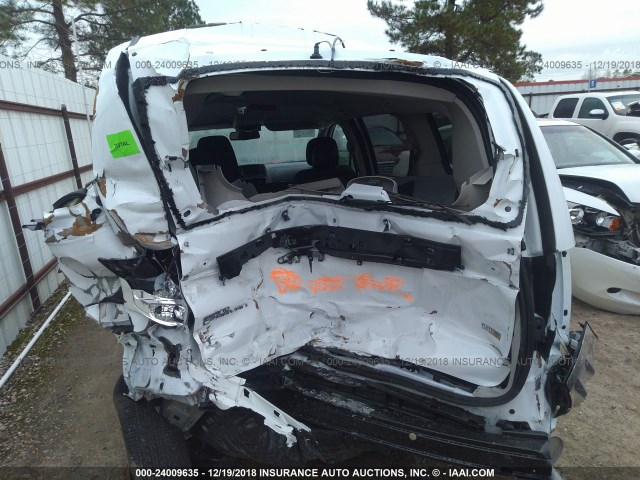 2C4RDGBGXKR524845 - 2019 DODGE GRAND CARAVAN SE WHITE photo 8