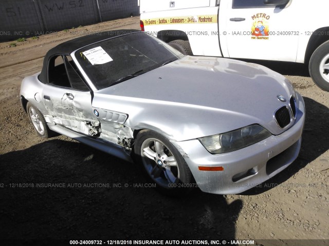 4USCN33462LK52314 - 2002 BMW Z3 2.5 SILVER photo 1