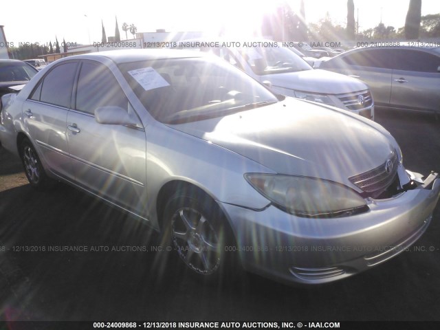 4T1BE32K13U732611 - 2003 TOYOTA CAMRY LE/XLE/SE SILVER photo 1