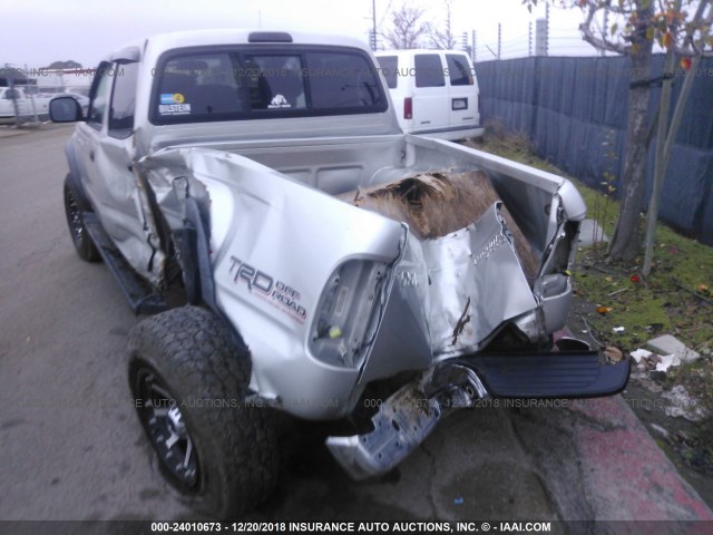 5TEHN72N33Z207525 - 2003 TOYOTA TACOMA DOUBLE CAB SILVER photo 3