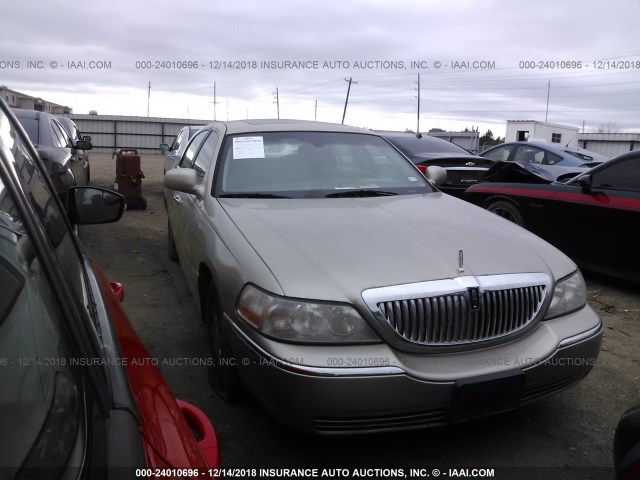 1LNHM82W16Y650131 - 2006 LINCOLN TOWN CAR SIGNATURE LIMITED GOLD photo 1