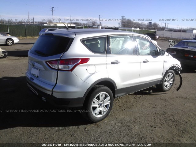 1FMCU0F7XFUA91488 - 2015 FORD ESCAPE S SILVER photo 4