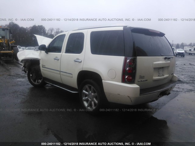 1GKS2EEF9DR366123 - 2013 GMC YUKON DENALI CREAM photo 3