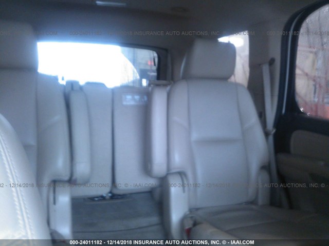 1GKS2EEF9DR366123 - 2013 GMC YUKON DENALI CREAM photo 8