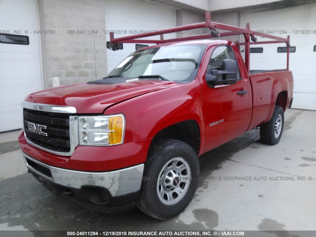 1GT312CG7DF109198 - 2013 GMC SIERRA RED photo 2