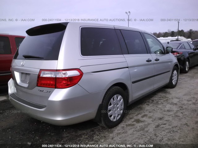 5FNRL38205B074212 - 2005 HONDA ODYSSEY LX SILVER photo 4