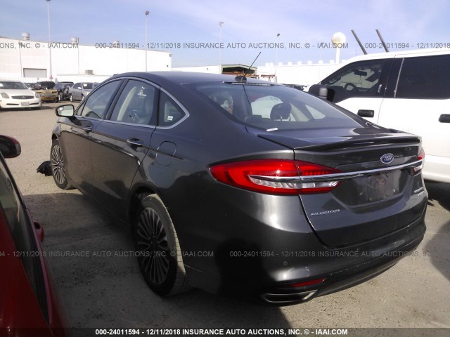 3FA6P0D93JR124527 - 2018 FORD FUSION TITANIUM/PLATINUM GRAY photo 3