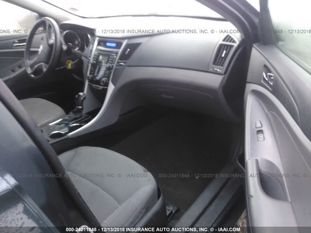 5NPEB4AC7BH144649 - 2011 HYUNDAI SONATA GLS BLUE photo 5
