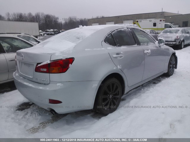 JTHCK262085024601 - 2008 LEXUS IS 250 SILVER photo 4