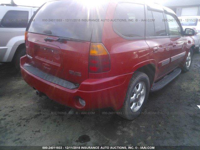 1GKDT13S022124454 - 2002 GMC ENVOY RED photo 4