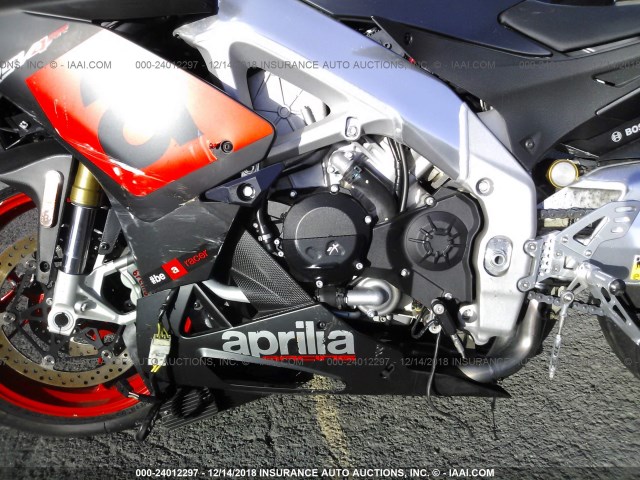 ZD4RKUB06GS000609 - 2016 APRILIA RSV4 RF/RR BLACK photo 9