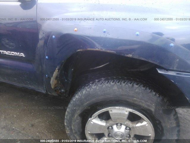 5TELU42N75Z111878 - 2005 TOYOTA TACOMA DOUBLE CAB 蓝色 照片 6