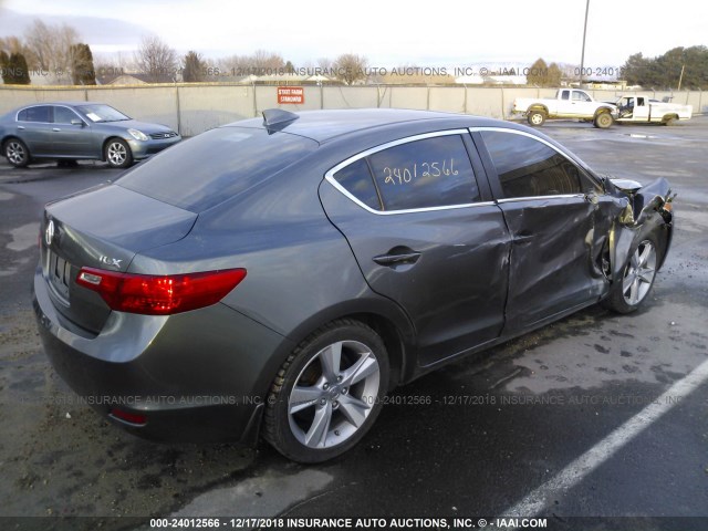 19VDE1F55DE010928 - 2013 ACURA ILX 20 PREMIUM GRAY photo 4