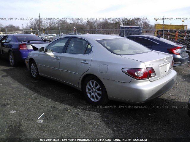 JTHBF30G425024473 - 2002 LEXUS ES 300 SILVER photo 3