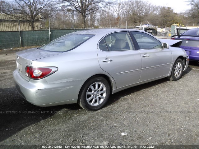 JTHBF30G425024473 - 2002 LEXUS ES 300 SILVER photo 4