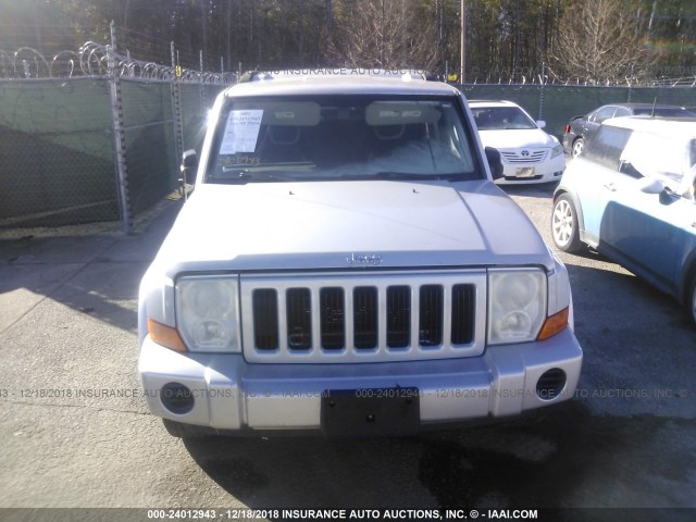 1J8HG48K66C188454 - 2006 JEEP COMMANDER SILVER photo 6