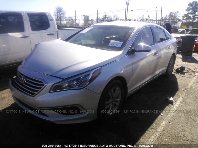 5NPE24AAXHH537486 - 2017 HYUNDAI SONATA ECO SILVER photo 2